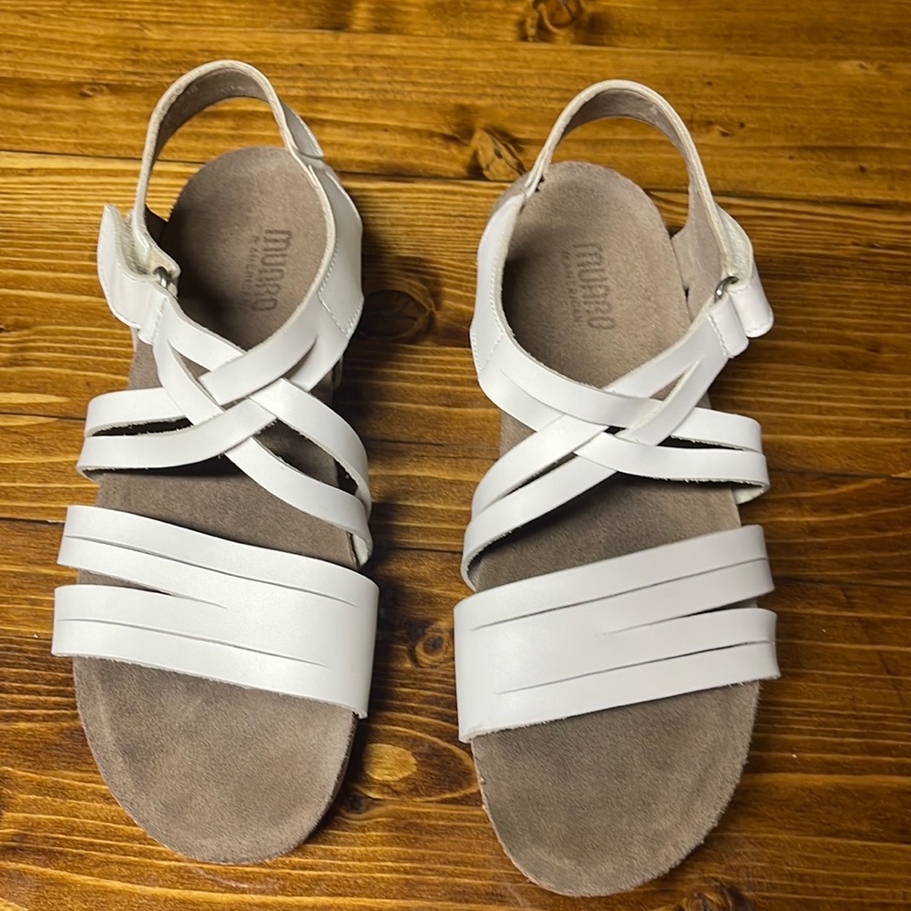 MUNRO WALKING WEDGE Size 8